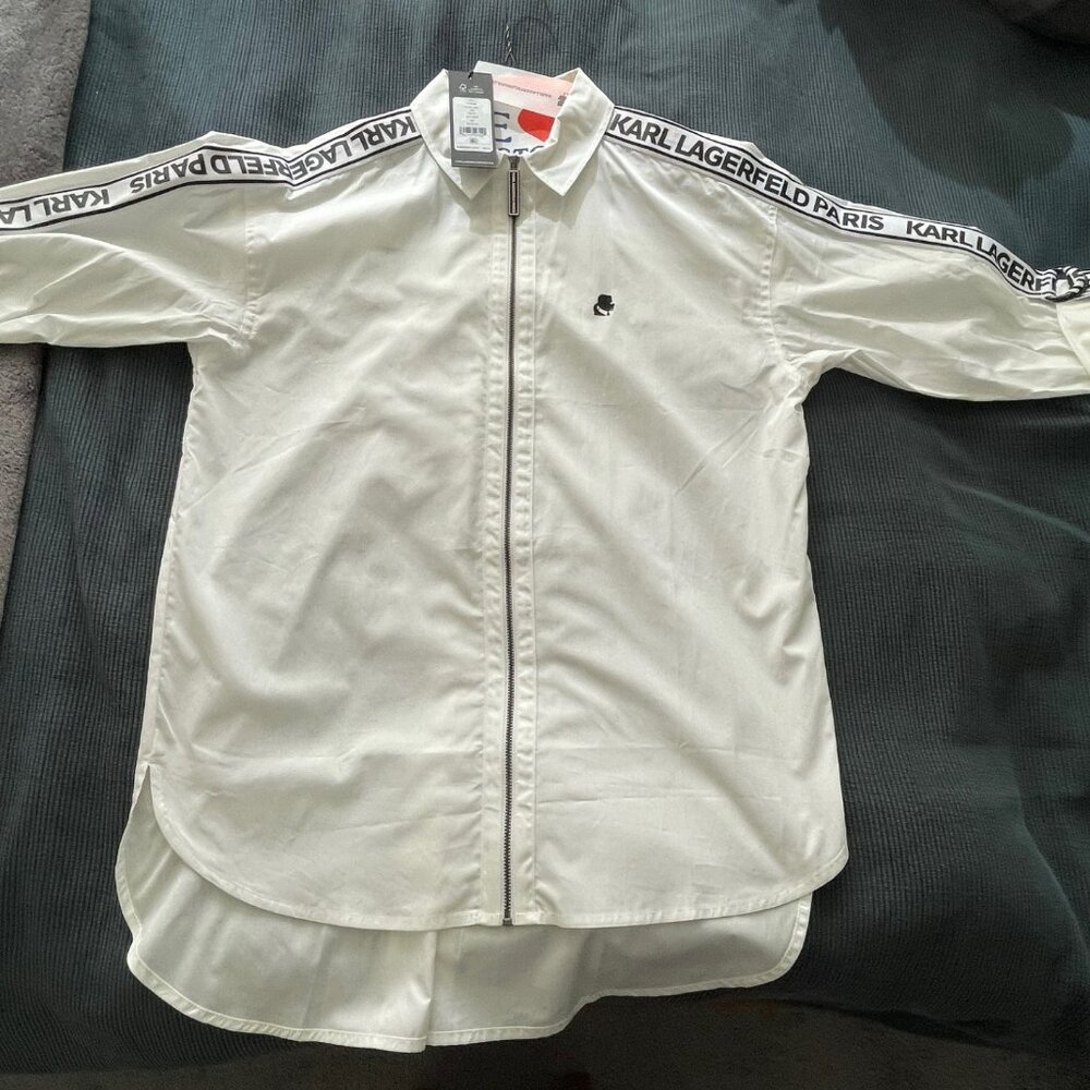 LIMITED EDITION - XS- KARL LAGERFELD PARIS WHITE STRIPE ZIPPER LONG SLEEVE SHIRT
